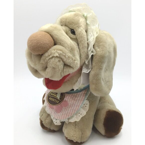 Ganz Bros 10" Wrinkles the Dog Plush Tan Brown Sitting w/ Bonnet Bib Collar 1981 - Picture 1 of 11